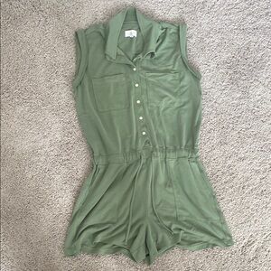 Lou & Grey Green Collared Jumpsuit